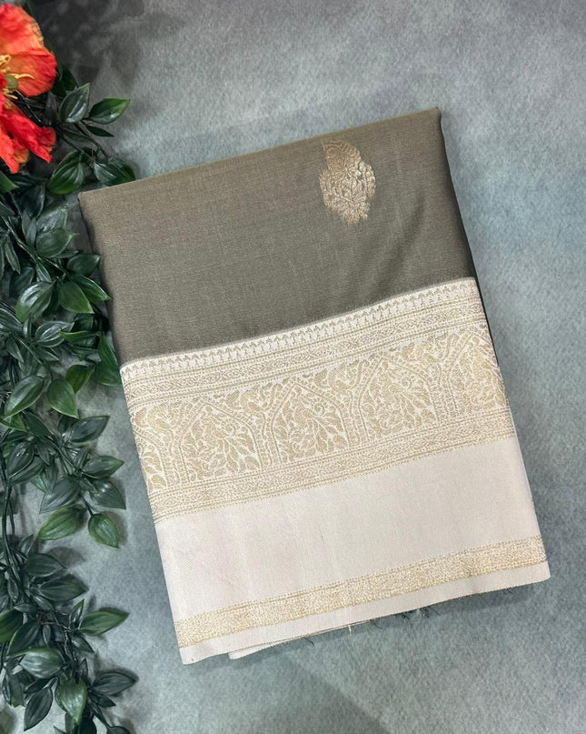 Light grey  small border soft-10 silk saree